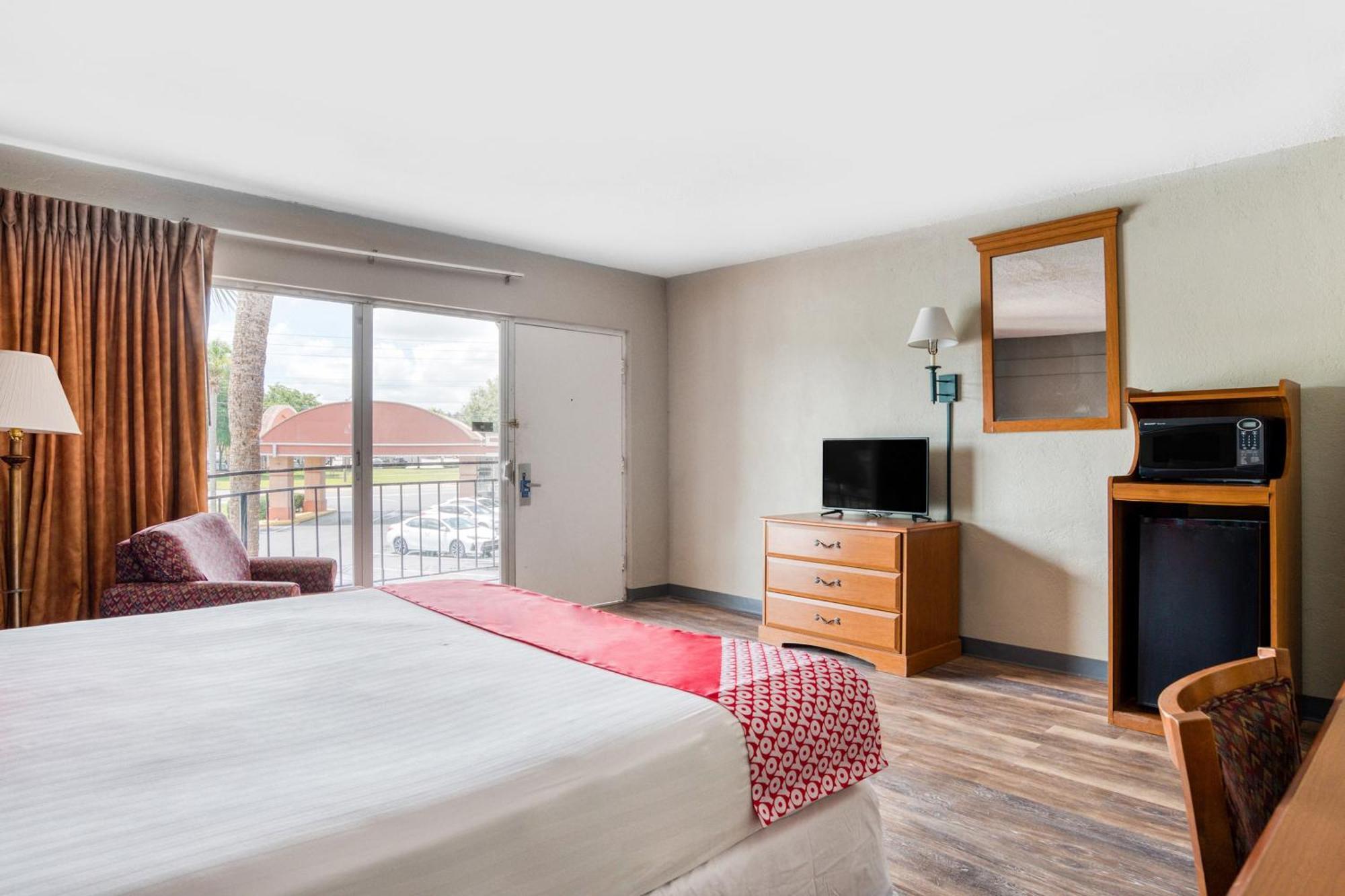 Oyo Hotel Mustang Silver Spring Fl Silver Springs Buitenkant foto